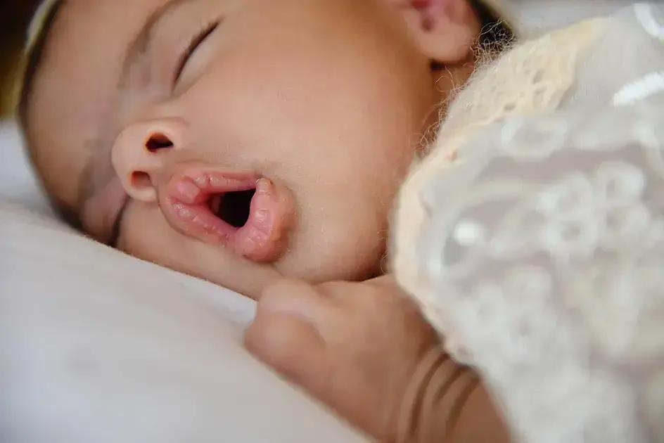 Os principais mitos que rodeiam o sono do bebê
