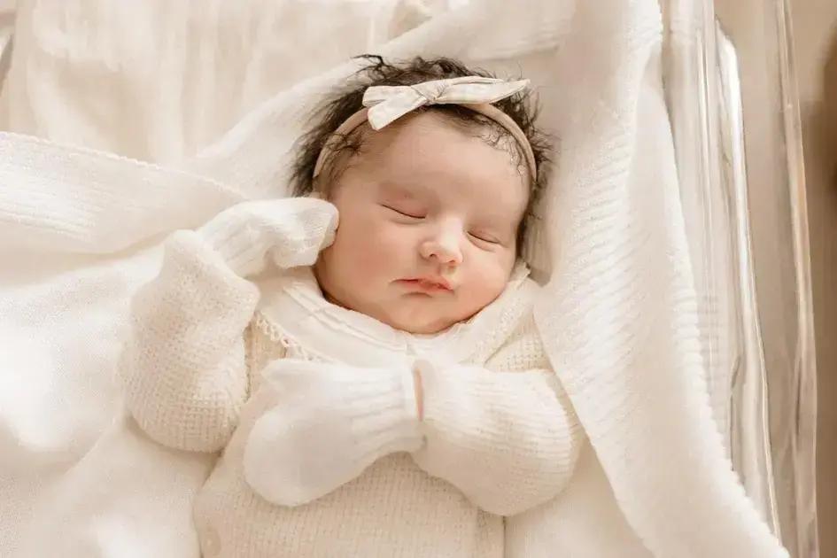 Sono do bebê: desvende mitos e verdades que influenciam o descanso
